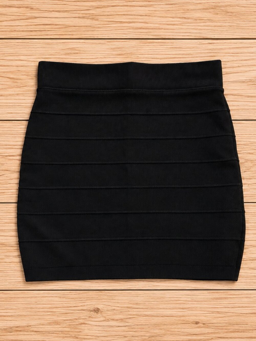 Windsor Black Bandage Bodycon Mini Skirt Size M Runs Small